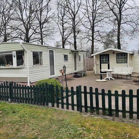 Mulder'S Vakantiehuis, Jaarplaats 108 Op Recreatiepark De Tien Heugten Schoonloo Exterior foto
